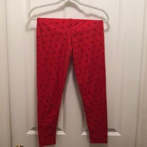 Like new LuLaRoe Valentine’s leggings